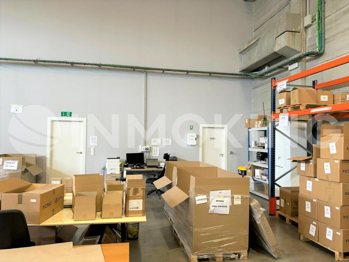 Foto de la propiedad Nave industrial en alquiler, Táctica, Paterna